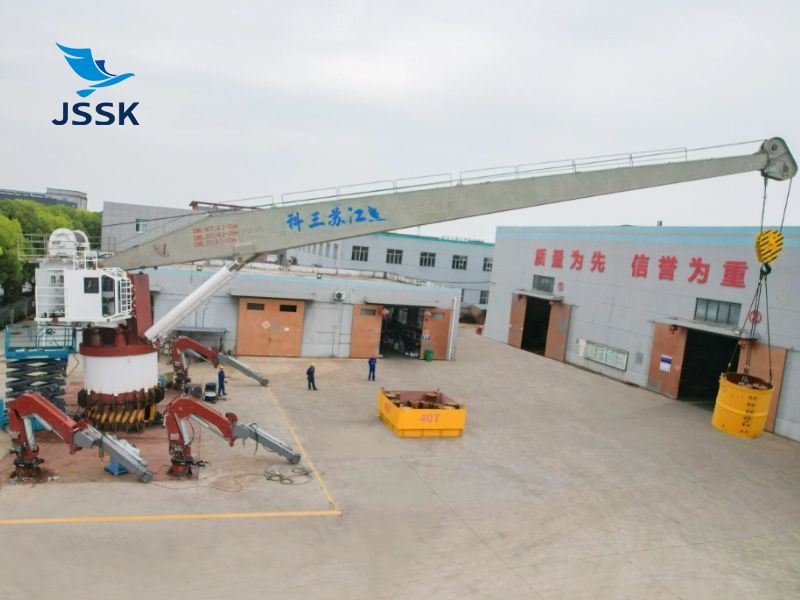 40T30M液壓回轉(zhuǎn)起重機